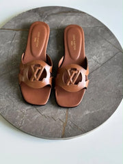Lv sandals