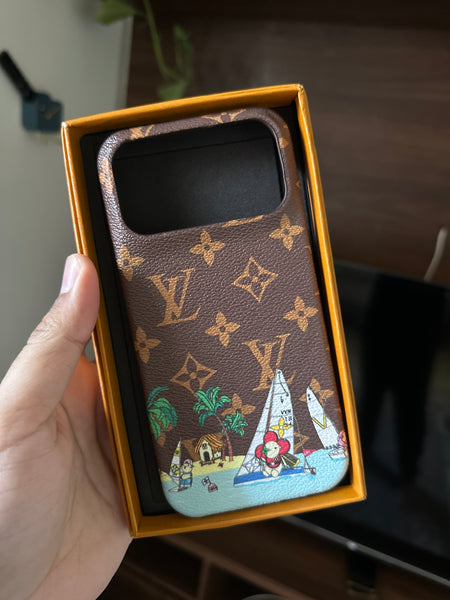 Lv iPhone cover