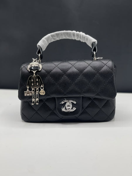 chnl famous brand handbag with key chain