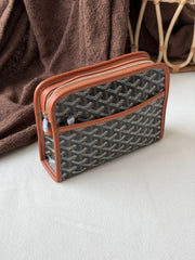 G mens pouch