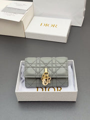 D famous brand Wallet