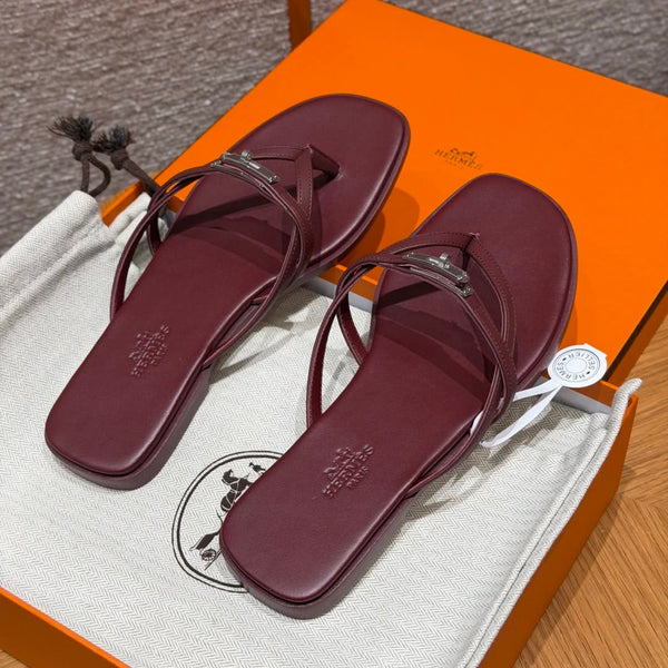 H brand slipper