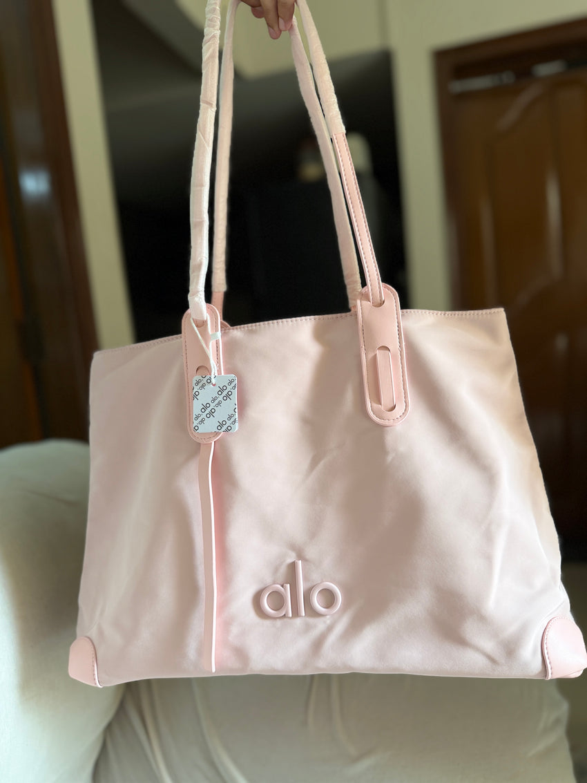 alo brand bag