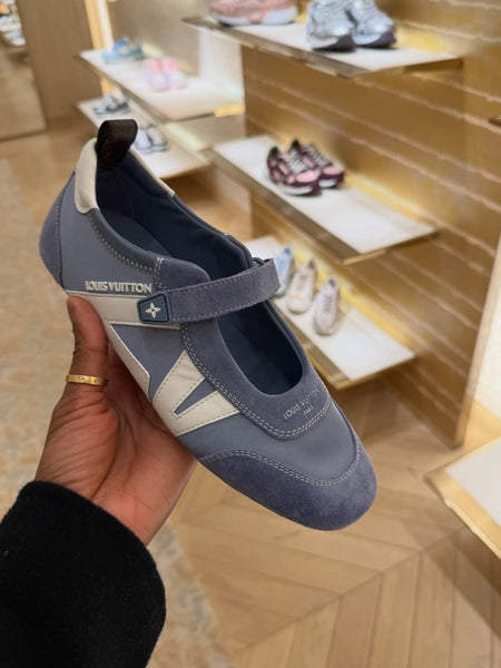 Lv famous brand shoes
