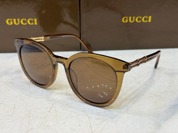 G famous brand glasses
