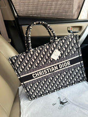 Lv tote bag