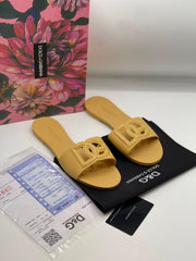 D&g slipper