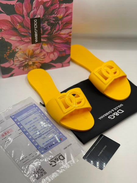 D&g slipper