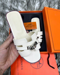 Hr-ms slipper