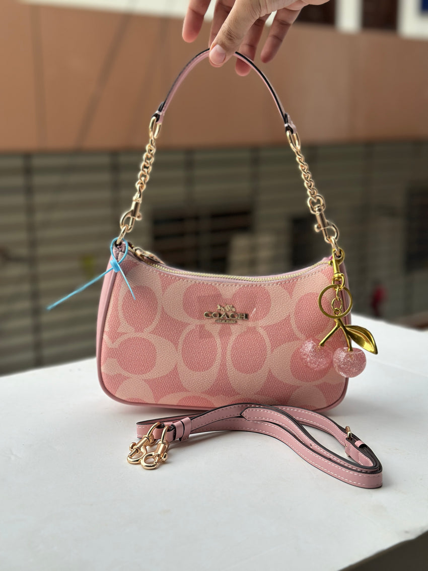 Coach shoulder bag