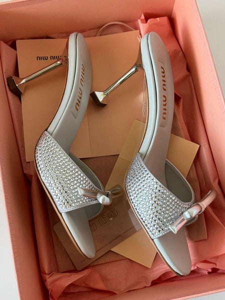 miu m famous brand heel