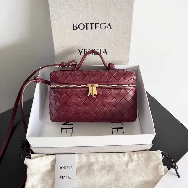 Bottega vanity bag