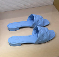 Lv sandals