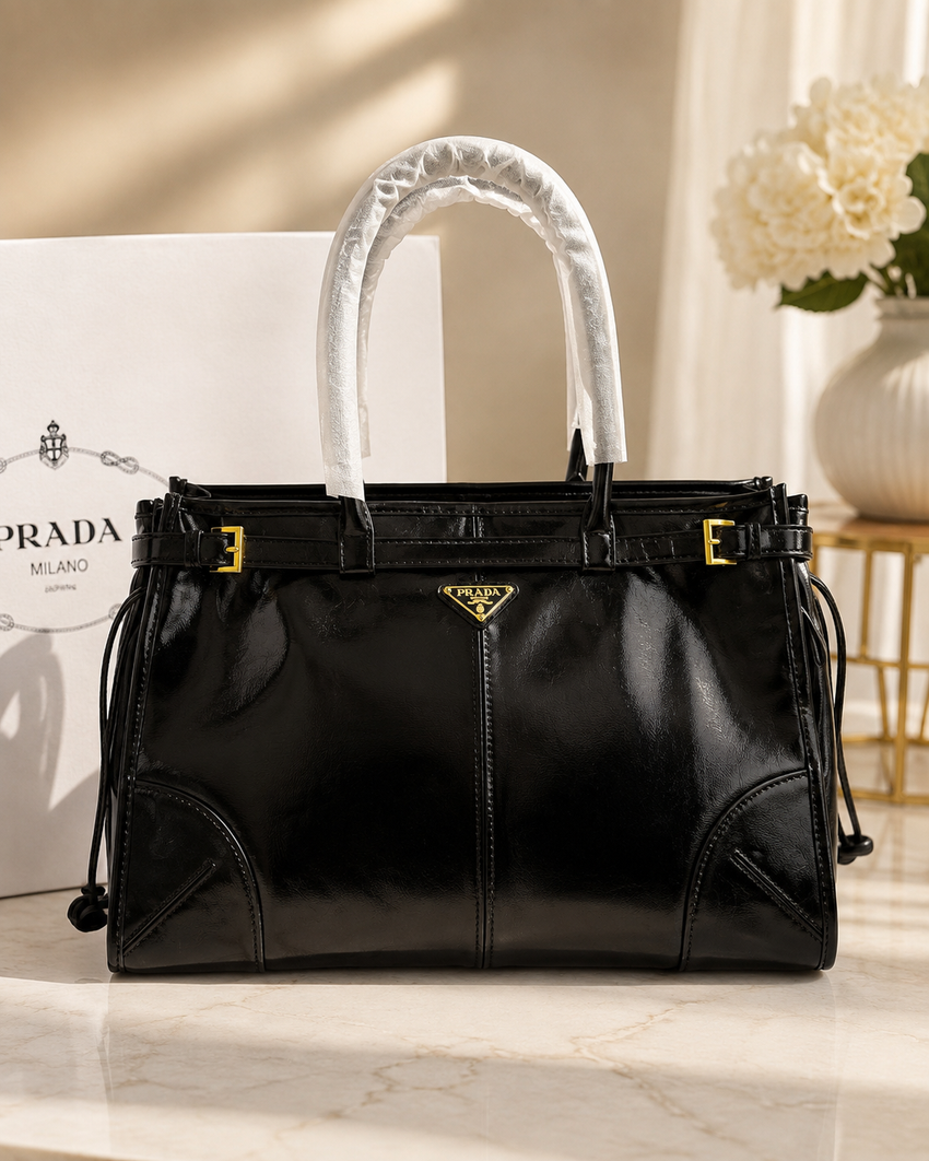 P leather tote bag premium quality