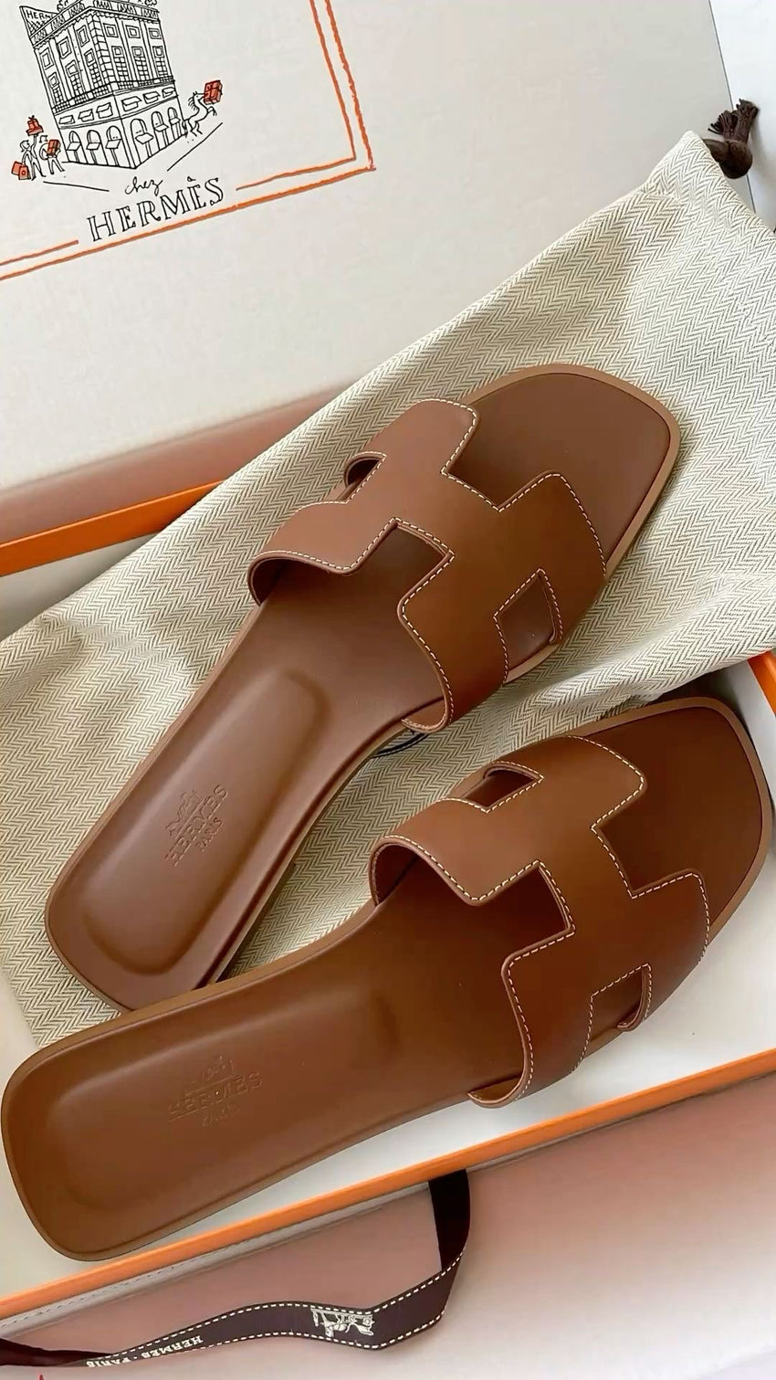 Hermes slipper