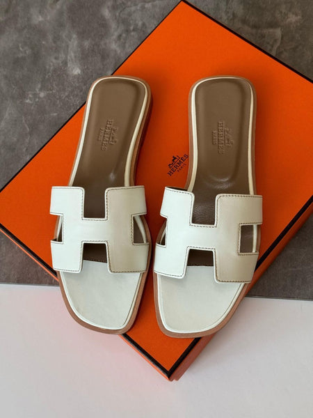 Hermes slipper