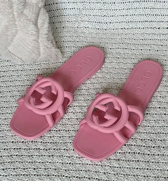 Gucci slippers