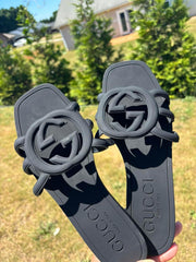 Gucci slippers
