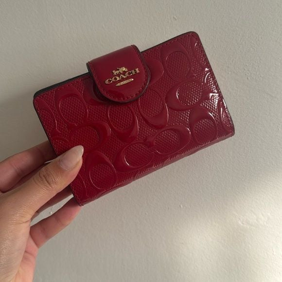 Coach w wallet