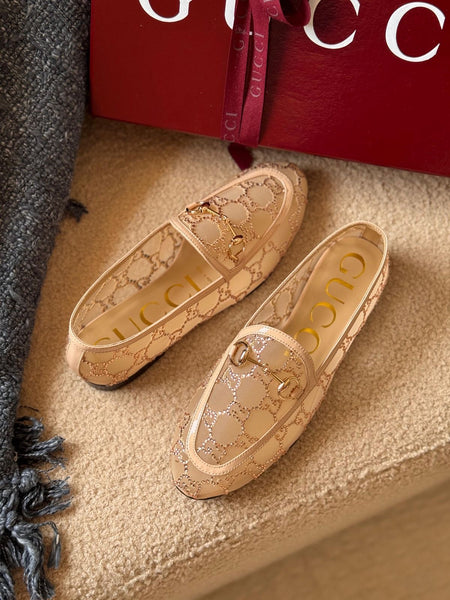 Gci famous brand pumps