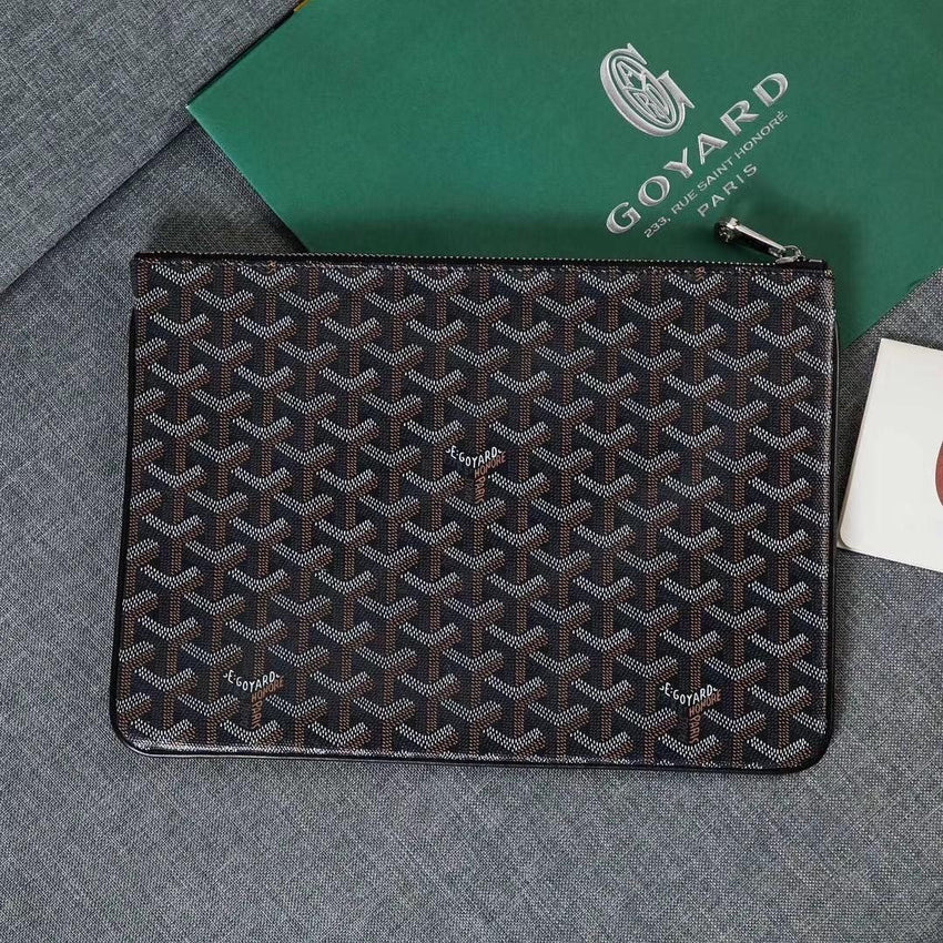 Famous brand G laptop cover