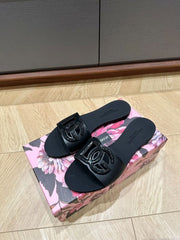 D&G slipper with box proper packing